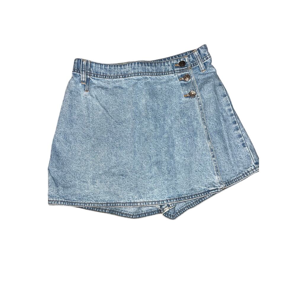 Vintage Levi’s Denim Skort Women’s Medium Light Wash Wrap Mini Skirt 90s size 8
